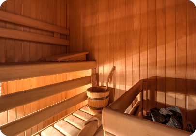 Le sauna du centre de bien-être, du camping Les Lodges du Lagon dans le Gard